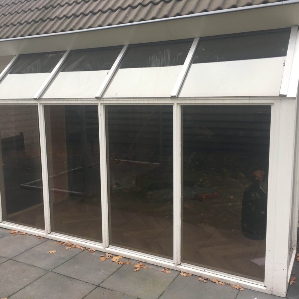 nieuw-kozijn-met-veel-glas2